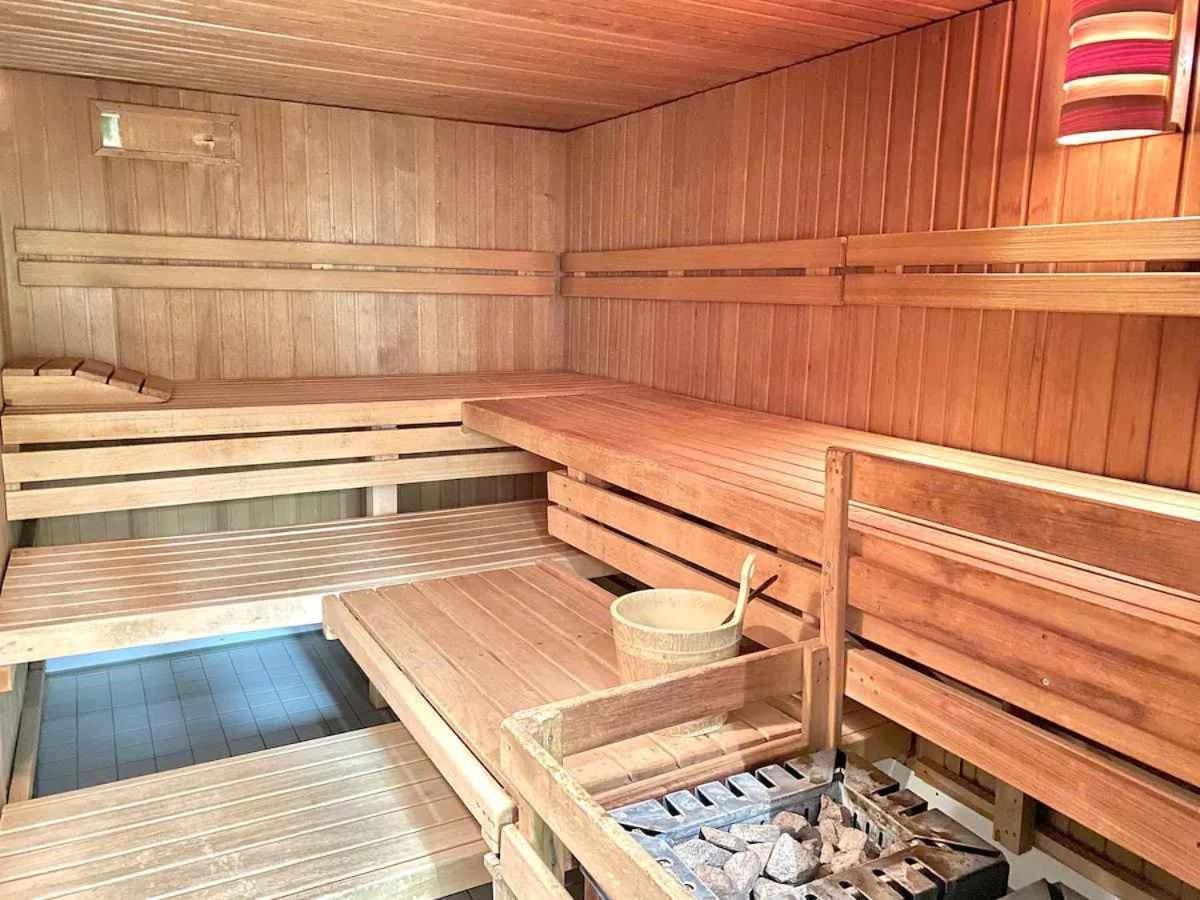 Relax-Apartment mit Indoor-Pool, Sauna, Massagesessel und Netflix Schonach im Schwarzwald Exterior foto