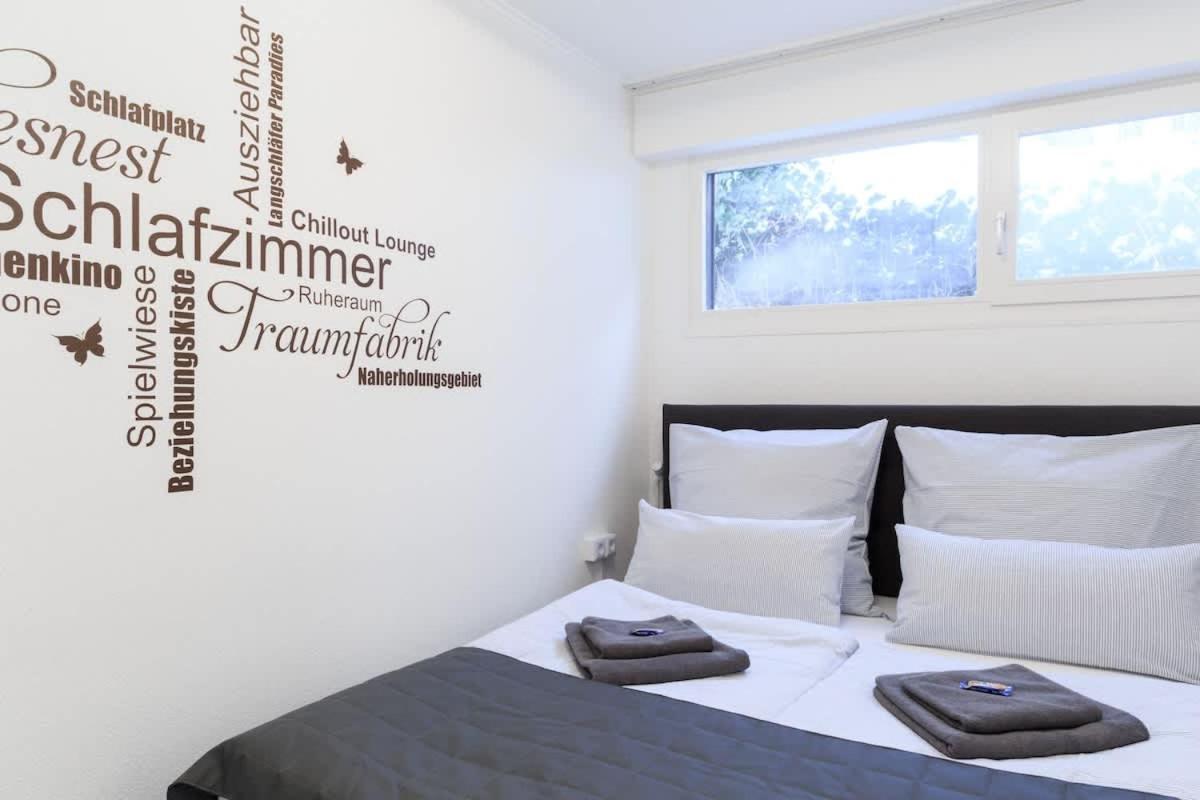 Relax-Apartment mit Indoor-Pool, Sauna, Massagesessel und Netflix Schonach im Schwarzwald Exterior foto