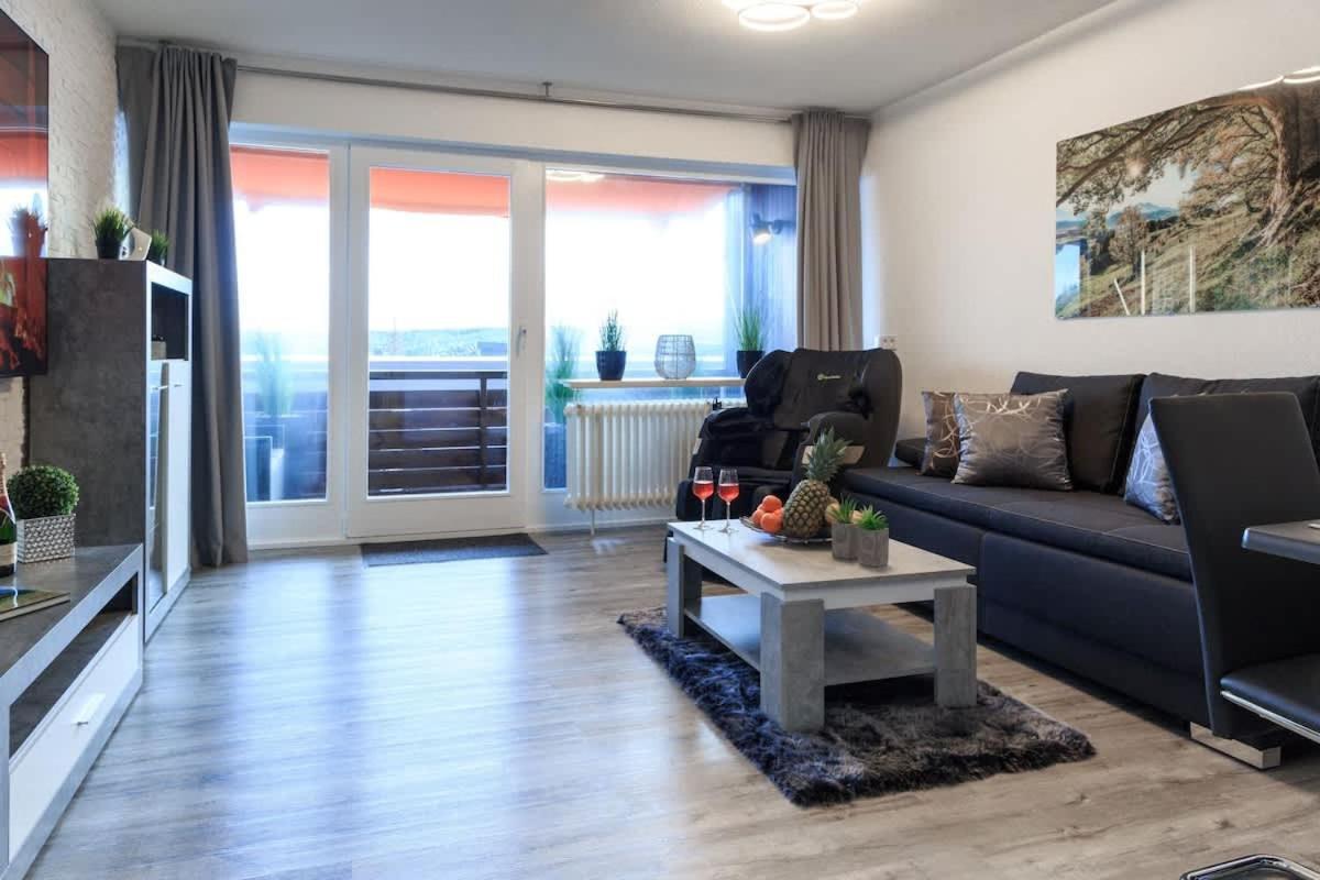 Relax-Apartment mit Indoor-Pool, Sauna, Massagesessel und Netflix Schonach im Schwarzwald Exterior foto