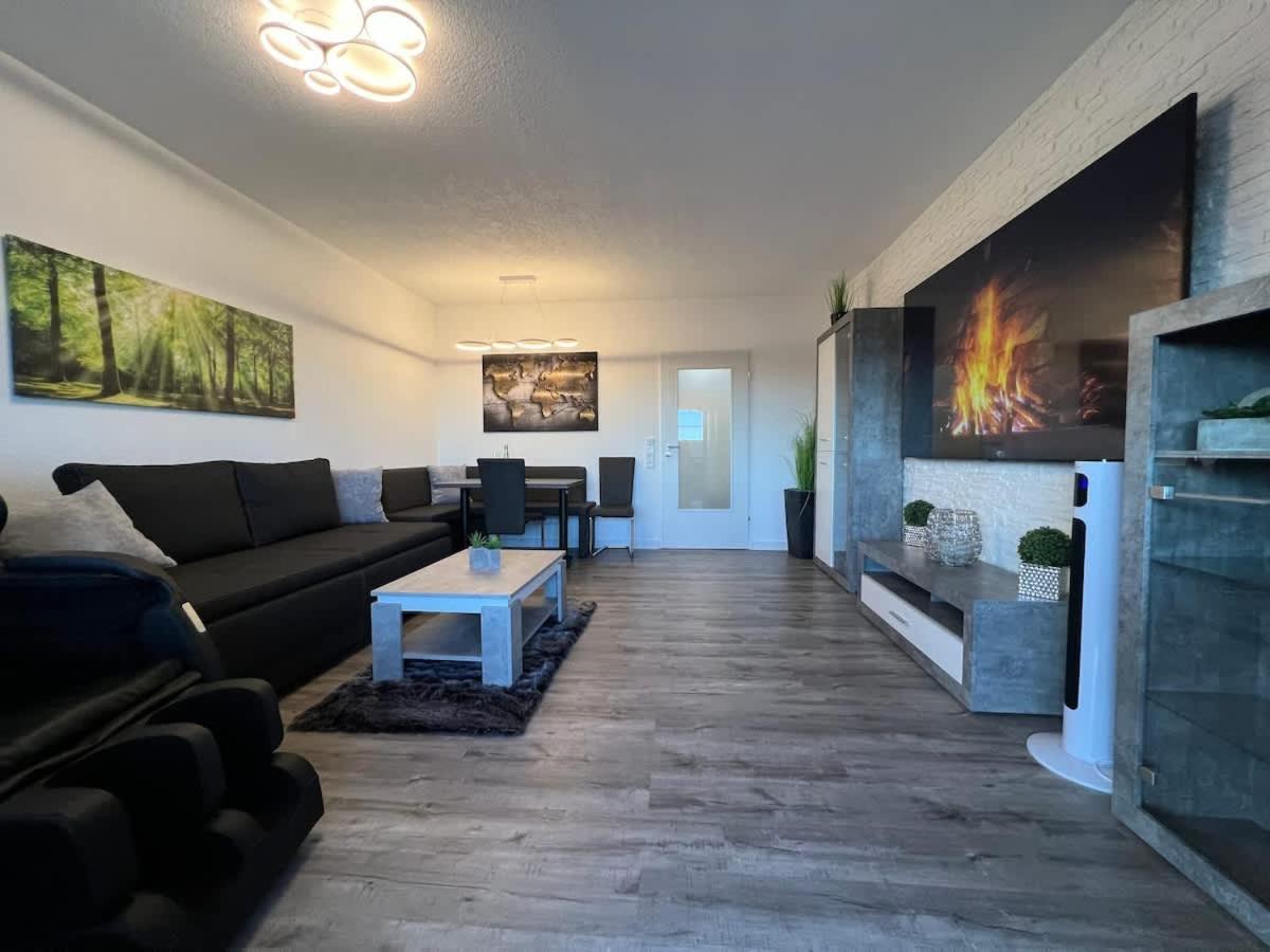 Relax-Apartment mit Indoor-Pool, Sauna, Massagesessel und Netflix Schonach im Schwarzwald Exterior foto