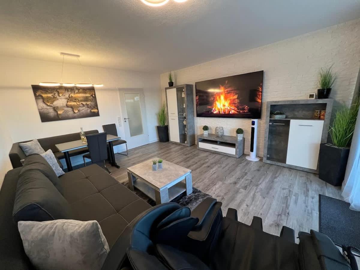Relax-Apartment mit Indoor-Pool, Sauna, Massagesessel und Netflix Schonach im Schwarzwald Exterior foto
